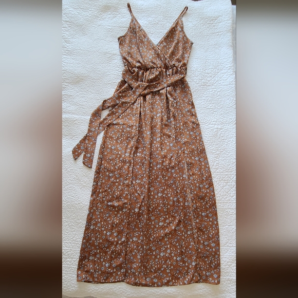 Maxi Dress - Picture 3 of 5